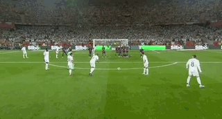 意媒：小法以后留在意甲可能性不大，大概率会前往巴萨或曼城